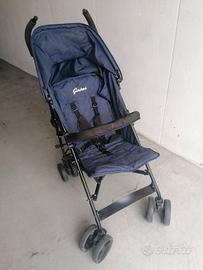 Passeggino ultraleggero da viaggio