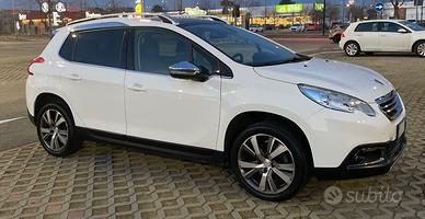 Peugeot 2008 1.6 e-HDi 115 CV Stop&Start Allure