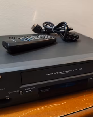 Daewoo T240 - videoregistratore VHS