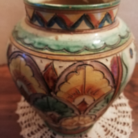 Vaso in ceramica di Faenza