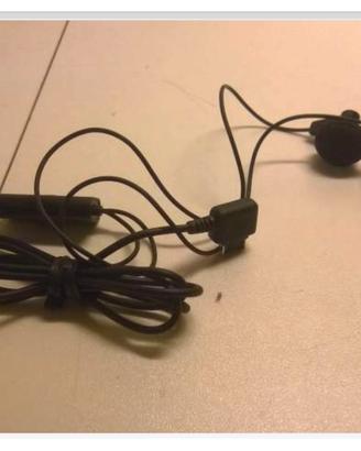 Auricolari vecchi per telefoni LG VECCHI