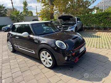 Mini Cooper  F56 2.0 170cv  SD Business XL 2015