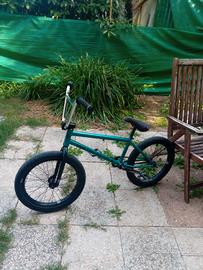 Wethepeople Crysis 21" 2023 - Prezzo Trattabile