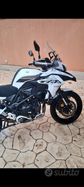 Benelli trk 502 x