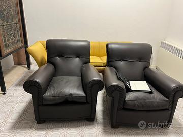 n. 2 poltrone tipo frau in pelle