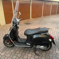 VESPA 300