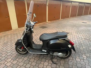 VESPA 300