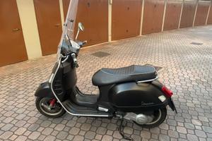 VESPA 300