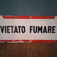 Cartello vietato fumare