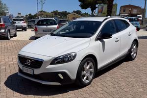 Volvo V40 Cross Country D2 Momentum