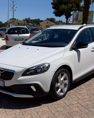 Volvo V40 Cross Country D2 Momentum