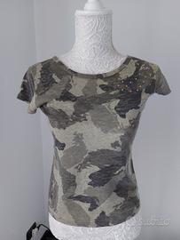 Tshirt militare Motivi