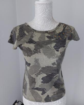 Tshirt militare Motivi