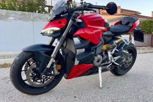 Ducati Streetfighter V2 955