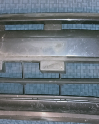 Paraurti anteriore fiat punto
