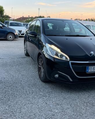 Peugeot 208 PureTech 82 5 porte Access