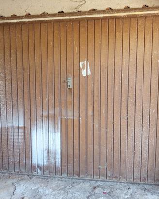 Porta basculante garage