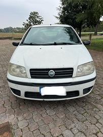 Punto 1.9 JTD VAN