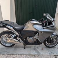 Honda VFR 1200 - 2010