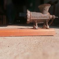 Tritacarne antico TRE SPADE