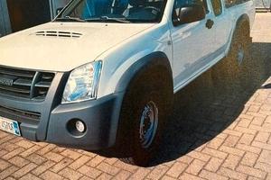PICK-UP ISUZU 4X4 ANNO 2008 COLORE BIANCO