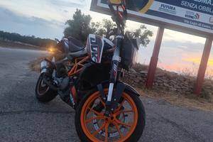 Duke 390 abs 2015 6000km