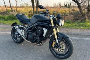 Triumph Speed Triple 1050