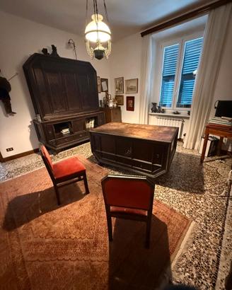 Studio 900 in legno intarsiato