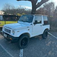 Suzuki Sj413