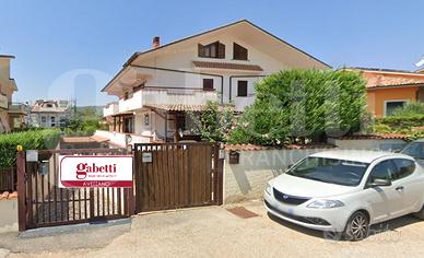 Villetta quadrifamiliare Avezzano [AZ24082VRG]