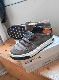 Scarpe bimbo nr.26 CANARINI GIALLI