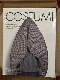 Costumi - libro d'arte Ilisso fuori catalogo