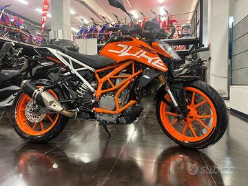 KTM 390 Duke SUPERDUKE 390 A2
