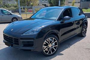 PORSCHE CAYENNE 4.0 V8 TURBO