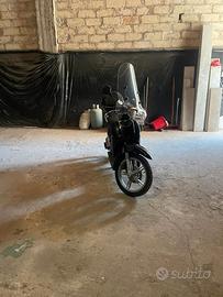 Aprilia Scarabeo 50 - 2010