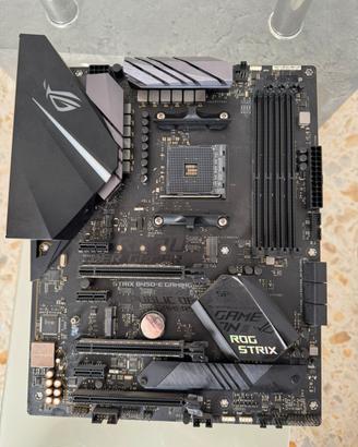 Scheda madre Asus Rog strix b450-e gaming