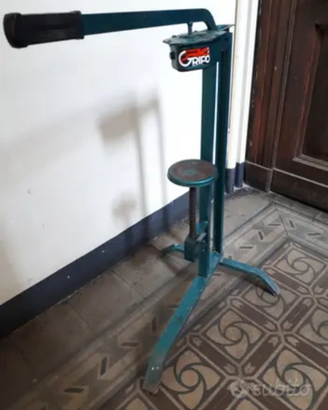 Tappatrice a colonna