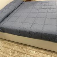 Letto matrimoniale contenitore con materasso