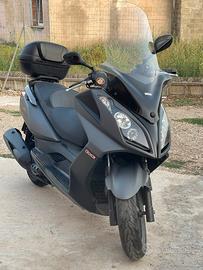 Kymco downtown 300