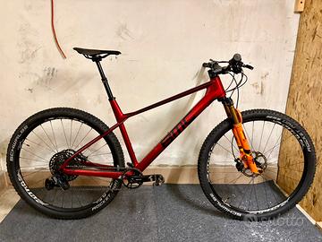 BMC twsotroke 01 XL mtb da 184 cm in su