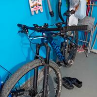 mtb ghost lector one in carbonio 29