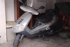 Piaggio hexagon 180 2T