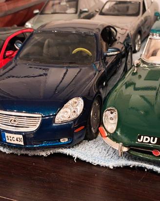 Modellini da collezionismo auto e moto