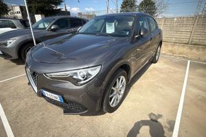 Alfa Romeo Stelvio 2017 2.2 t Business Q4 210...