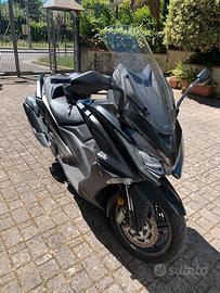 kymco AK550