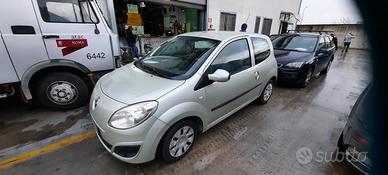 RENAULT TWINGO 2007 - RICAMBI
