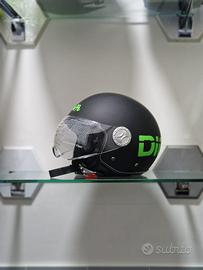 CASCO DEMIJET NERO CON SCRITTO DIEFFE VERDE