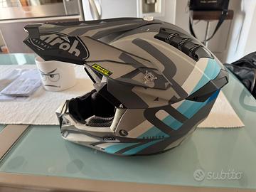 Casco airoh aviator