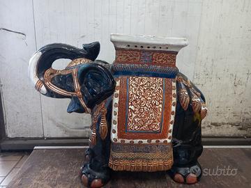 elefante sgabello vintage