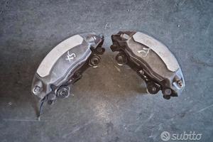 Pinze Freno Anteriori 4 POT Per Audi A4 B9 2.0 TD